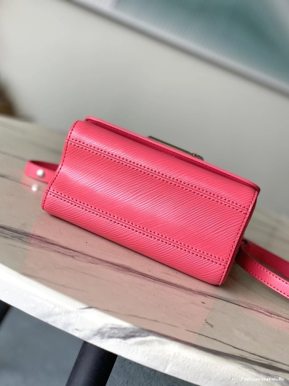 FS CHEAP TWIST VUITTON LOUIS PM-19*15*9CM 0721